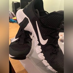 Men’s Nike Metcon’s 3.   Size 11 men’s